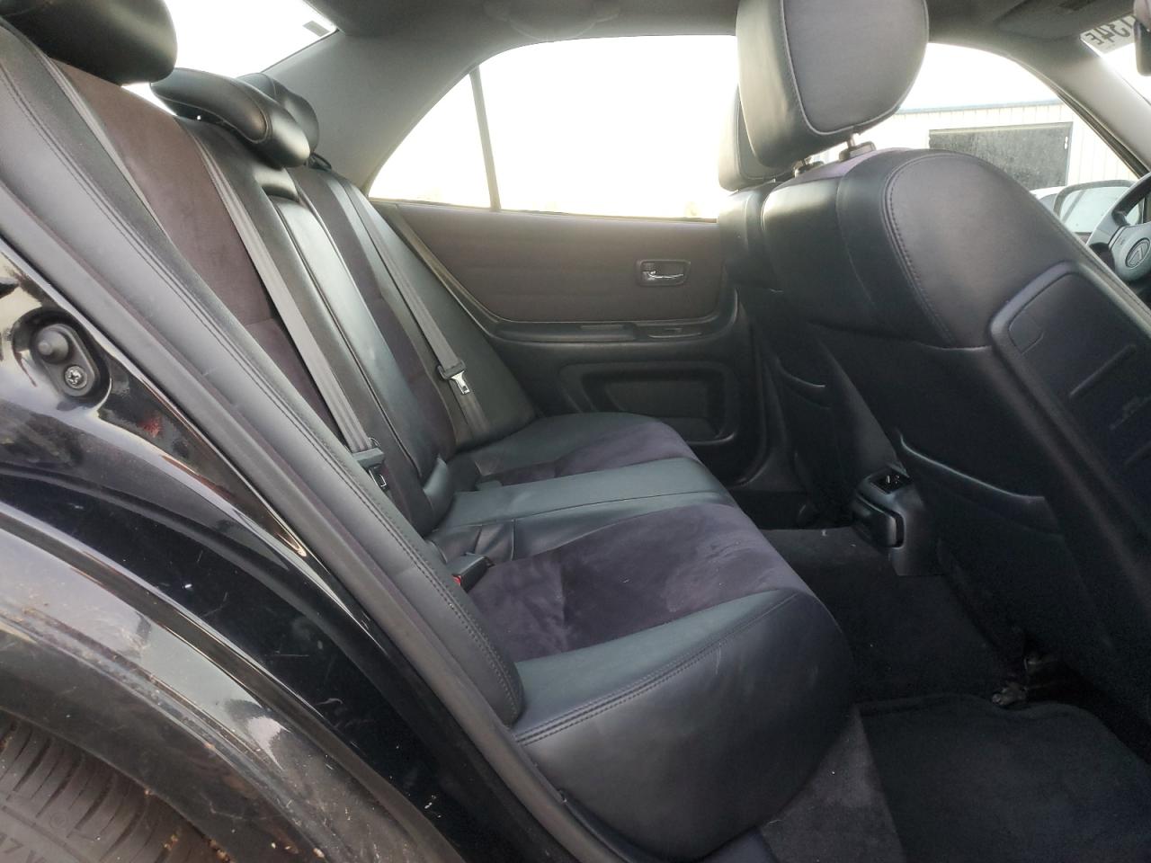 2001 Lexus IS VIN JTHBD182310025175 Copart auction photo, minor dent/scratches damage thumbnail 10