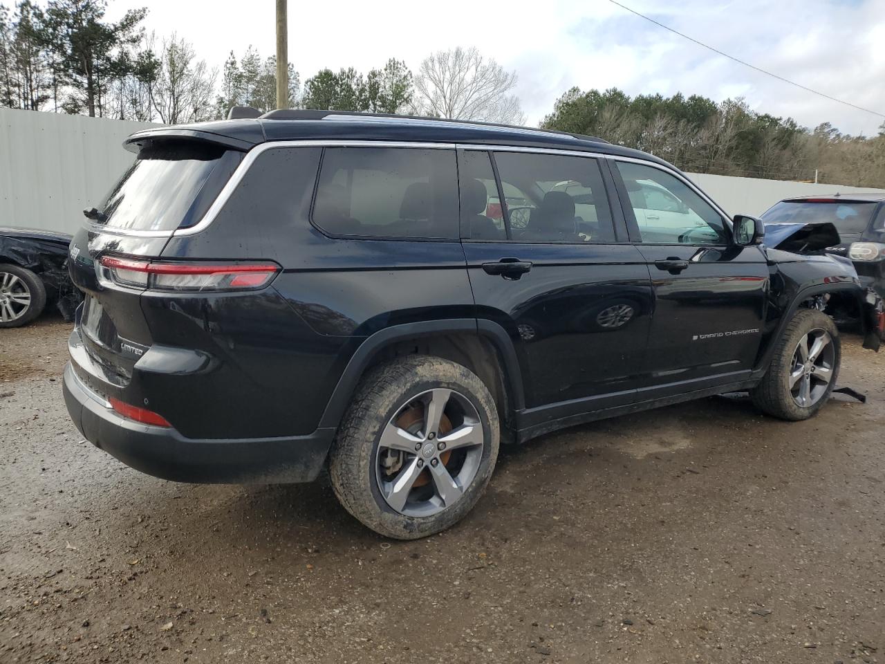 2021 Jeep Grand Cherokee VIN 1C4RJJBG5M8175940 Copart auction photo, front end damage thumbnail 3