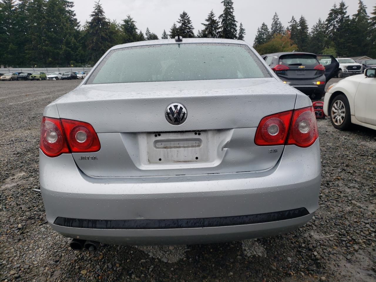 2005 Volkswagen Jetta VIN 3VWSF71KX5M637012 Copart auction photo, front end damage thumbnail 6