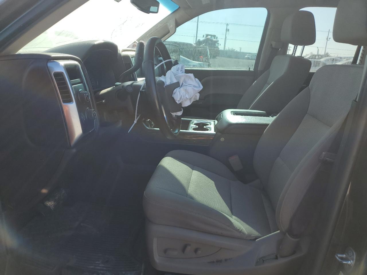 2018 Chevrolet Silverado VIN 1GCVKREC2JZ100024 Copart auction photo, front end / minor dent/scratches damage thumbnail 7