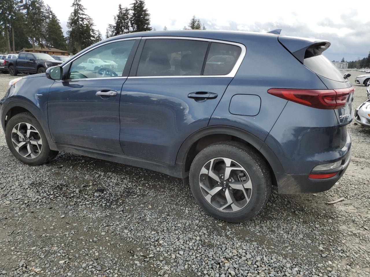 2022 KIA Sportage VIN KNDPMCAC7N7949797 Copart auction photo, side damage thumbnail 2