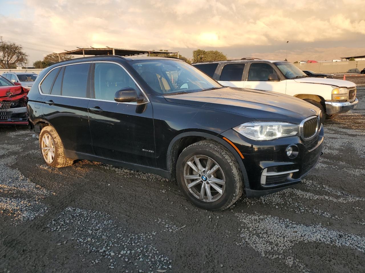 2015 BMW X5 VIN 5UXKR0C59F0K57512 Copart auction photo, rear end damage thumbnail 4