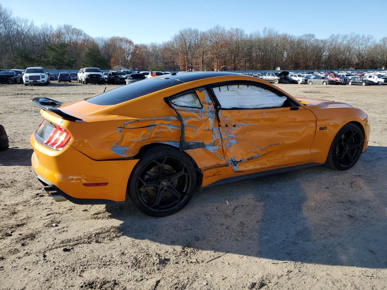 2019 Ford Mustang VIN 1FA6P8CF8K5114876 Copart auction photo, all over / minor dent/scratches damage thumbnail 3