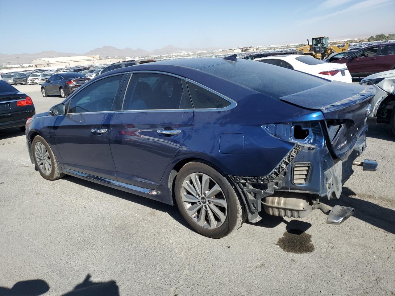 2015 Hyundai Sonata VIN 5NPE34AF6FH189126 Copart auction photo, rear end damage thumbnail 2