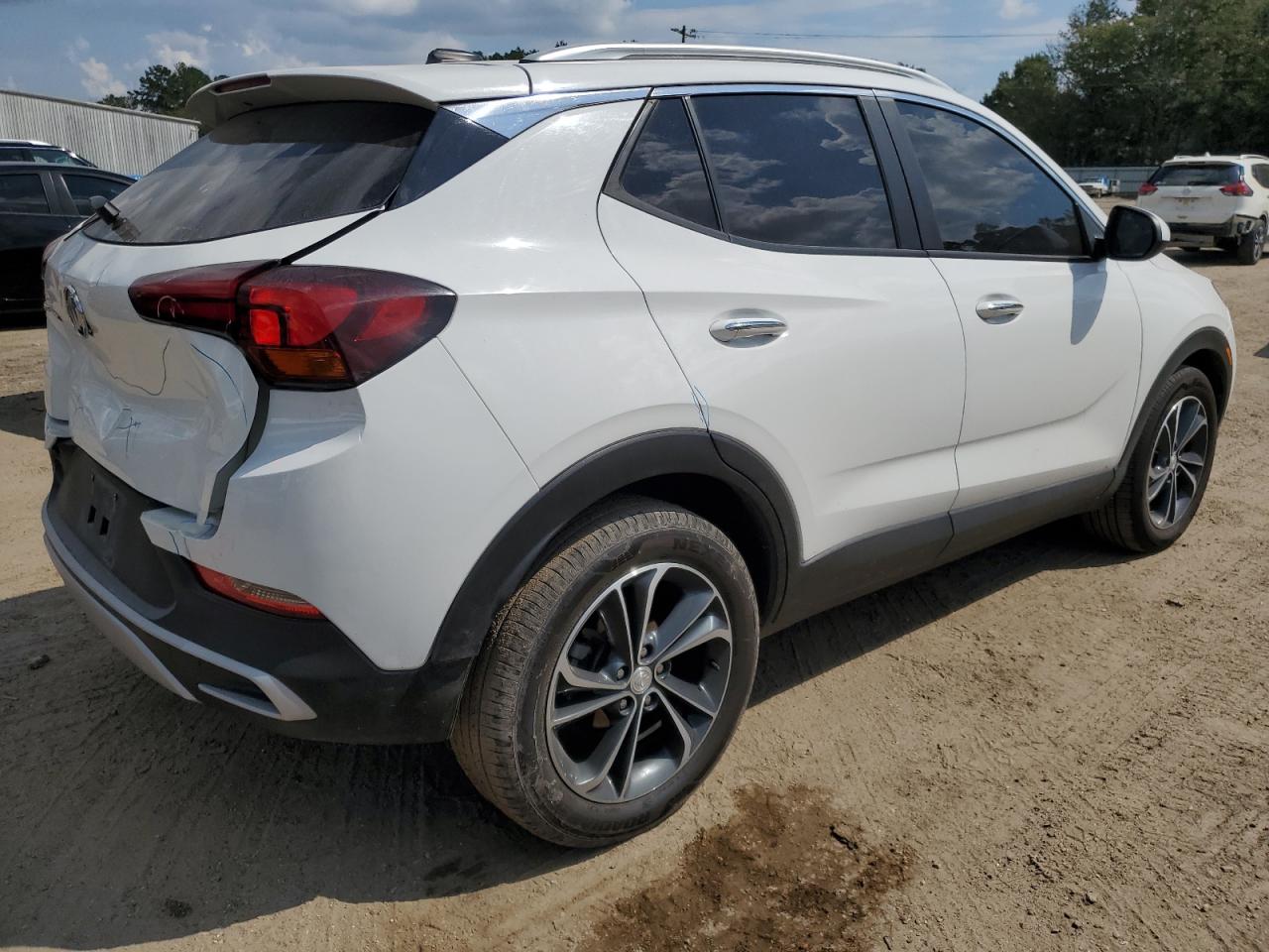 2021 Buick Encore VIN KL4MMDS21MB152725 Copart auction photo, rear end / minor dent/scratches damage thumbnail 3