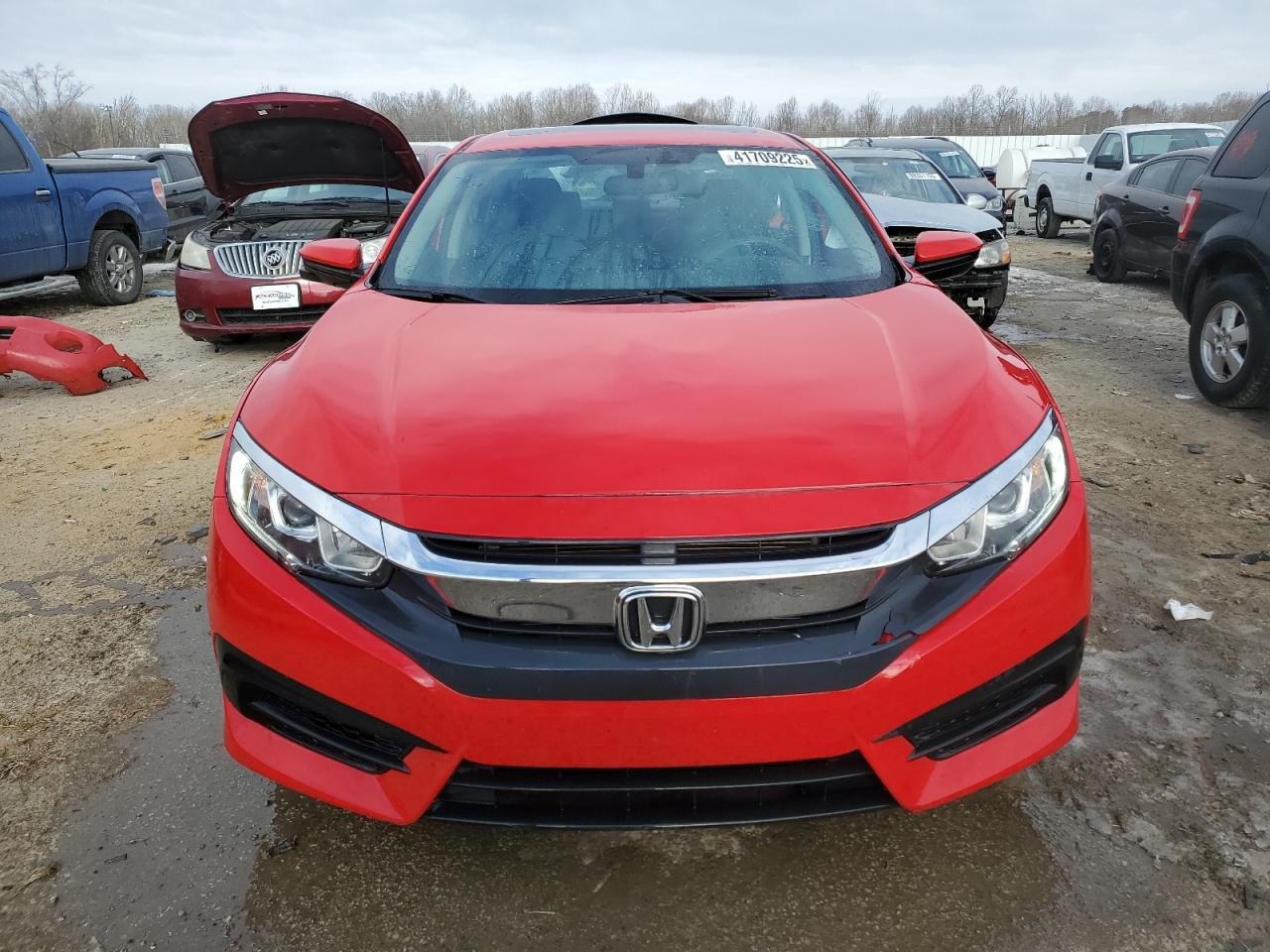 2017 Honda Civic VIN 2HGFC2F70HH515624 Copart auction photo, side / front end damage thumbnail 5