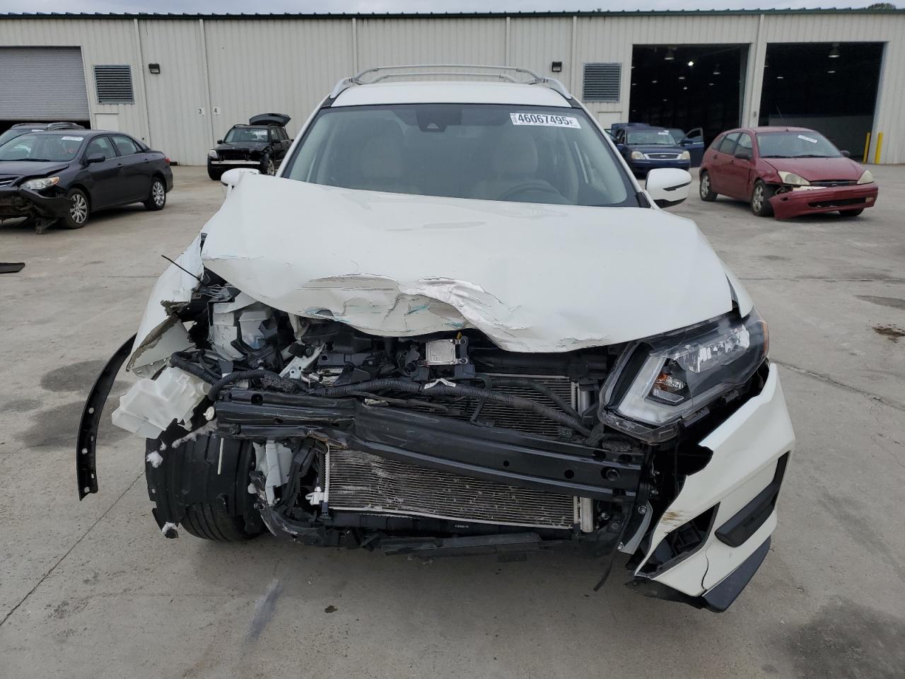 2020 Nissan Rogue VIN KNMAT2MT9LP503422 Copart auction photo, front end damage thumbnail 5