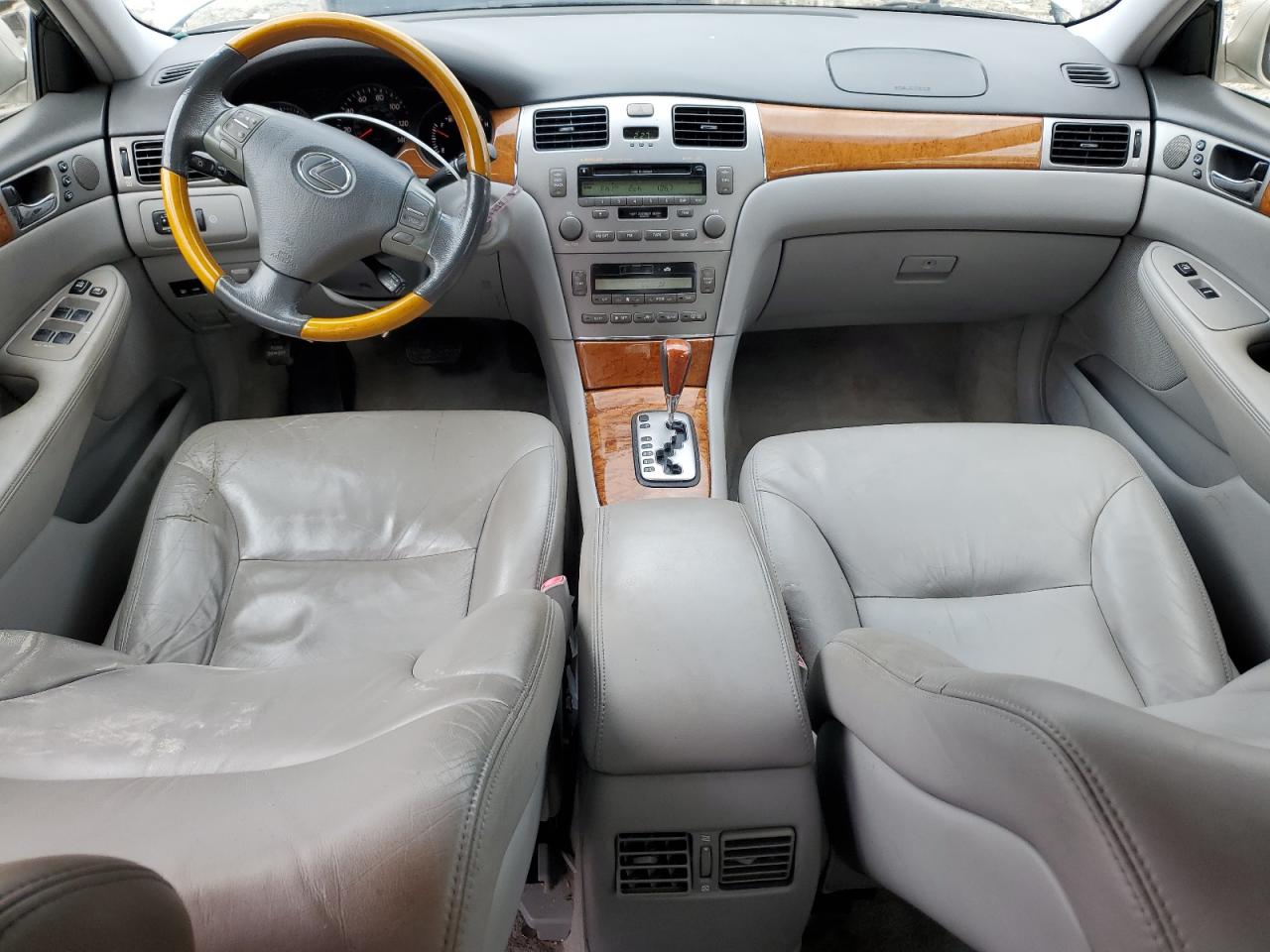 2005 Lexus ES VIN JTHBA30G855118195 Copart auction photo, rear end damage thumbnail 8