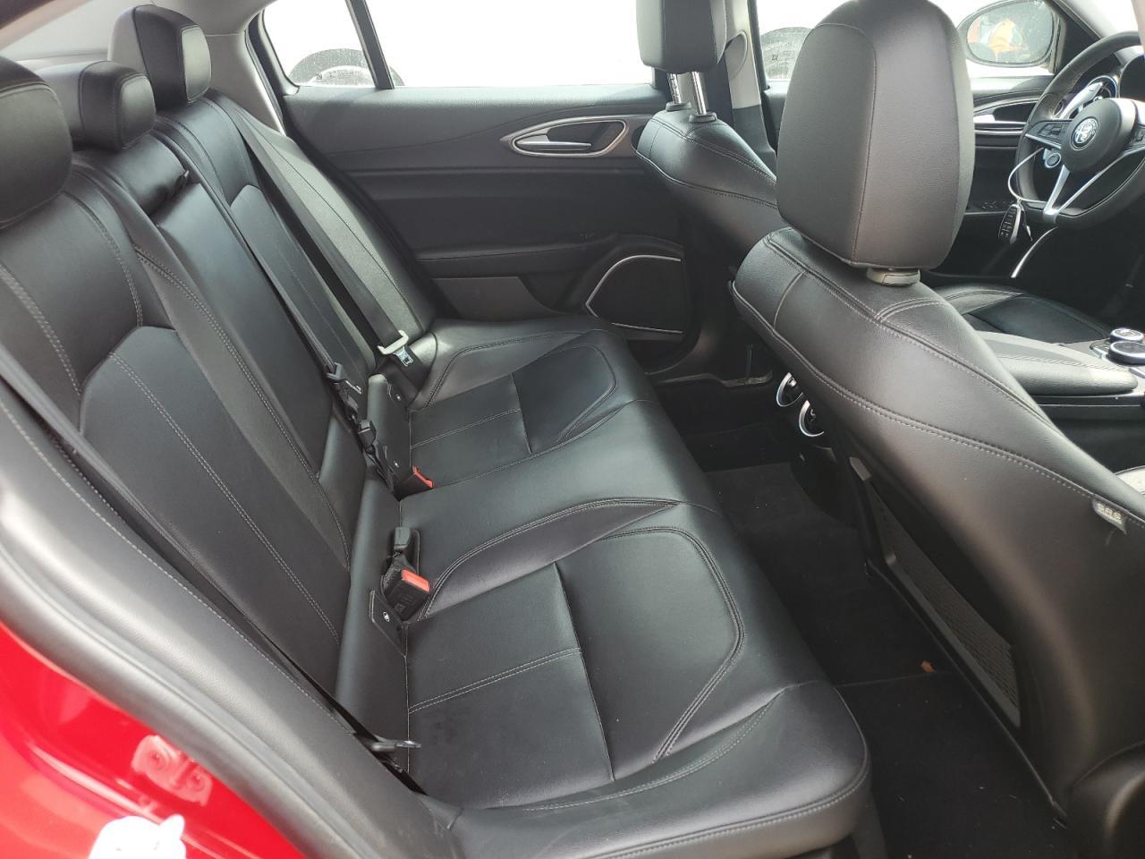 2017 Alfa Romeo Giulia VIN ZARFAEBN8H7533610 Copart auction photo, water/flood damage thumbnail 10