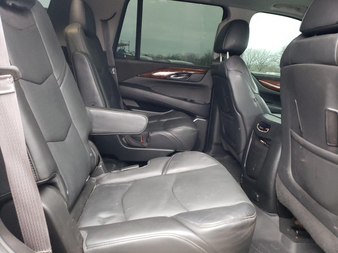 2015 Cadillac Escalade VIN 1GYS3MKJ1FR598837 Copart auction photo, all over damage thumbnail 11