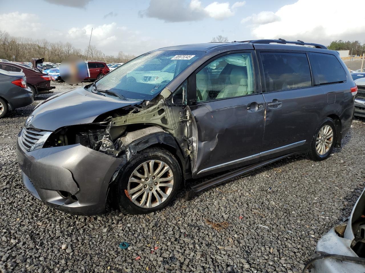 2011 Toyota Sienna VIN 5TDYK3DC2BS118568