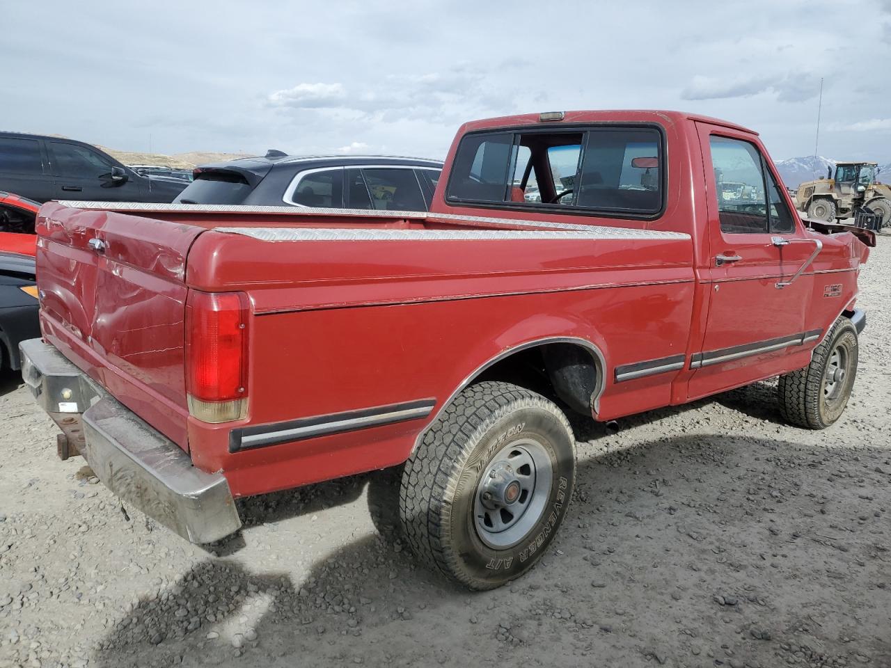 1990 Ford F-150 VIN 1FTEF14N3LLA15630 Copart auction photo, all over / front end damage thumbnail 3