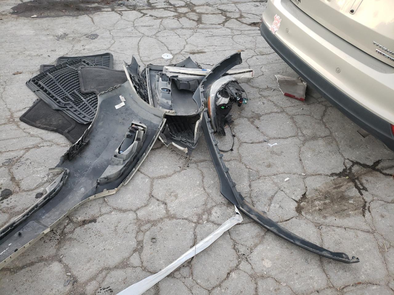 2016 Ford Focus VIN 1FADP3N25GL340574 Copart auction photo, front end damage thumbnail 14