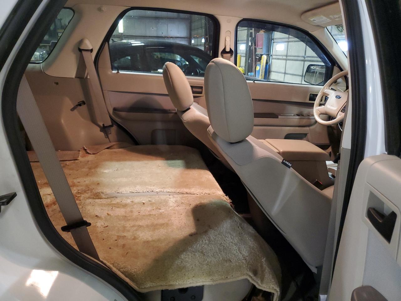 2011 Ford Escape VIN 1FMCU9DG5BKA63532 Copart auction photo, front end / minor dent/scratches damage thumbnail 11