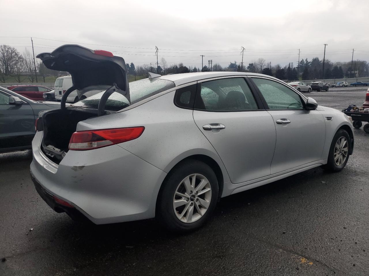 2017 KIA Optima VIN 5XXGT4L35HG171582 Copart auction photo, rear end / mechanical damage thumbnail 3