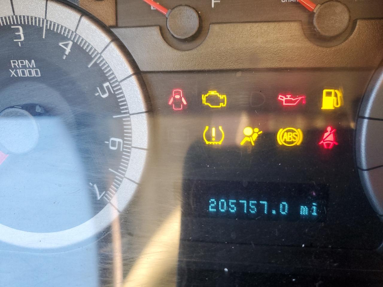 2008 Ford Escape VIN 1FMCU59HX8KA75775 Copart auction photo, all over damage thumbnail 9