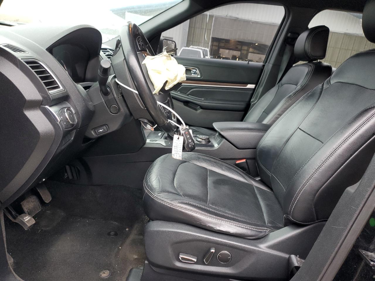 2017 Ford Explorer VIN 1FM5K8F84HGC33227 Copart auction photo, all over / minor dent/scratches damage thumbnail 7