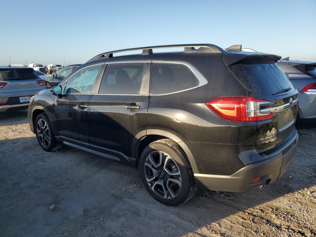 2024 Subaru Ascent VIN 4S4WMASD6R3432460 Copart auction photo, water/flood damage thumbnail 2