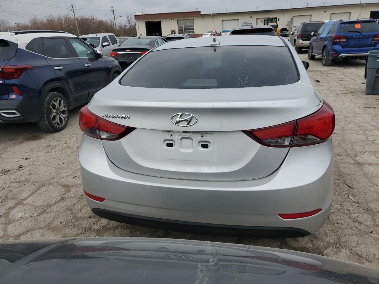2016 Hyundai Elantra VIN 5NPDH4AE6GH672332 Copart auction photo, side / front end damage thumbnail 6