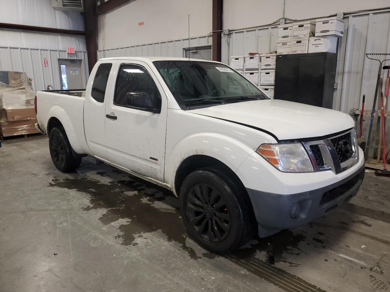 2018 Nissan Navara (Frontier) VIN 1N6BD0CT6JN710931 Copart auction photo, front end damage thumbnail 4