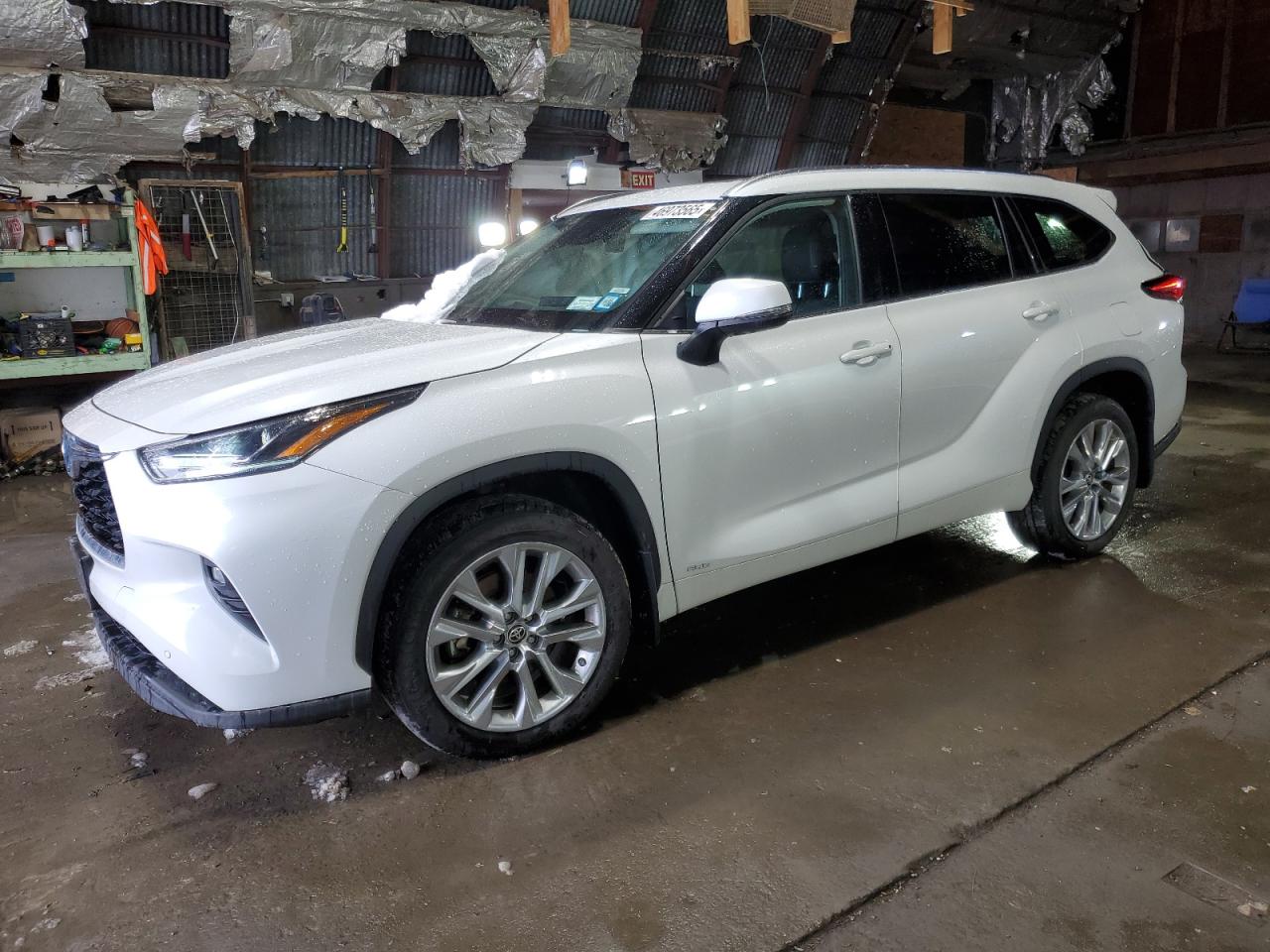 2022 Toyota Highlander VIN 5TDXBRCH6NS545719