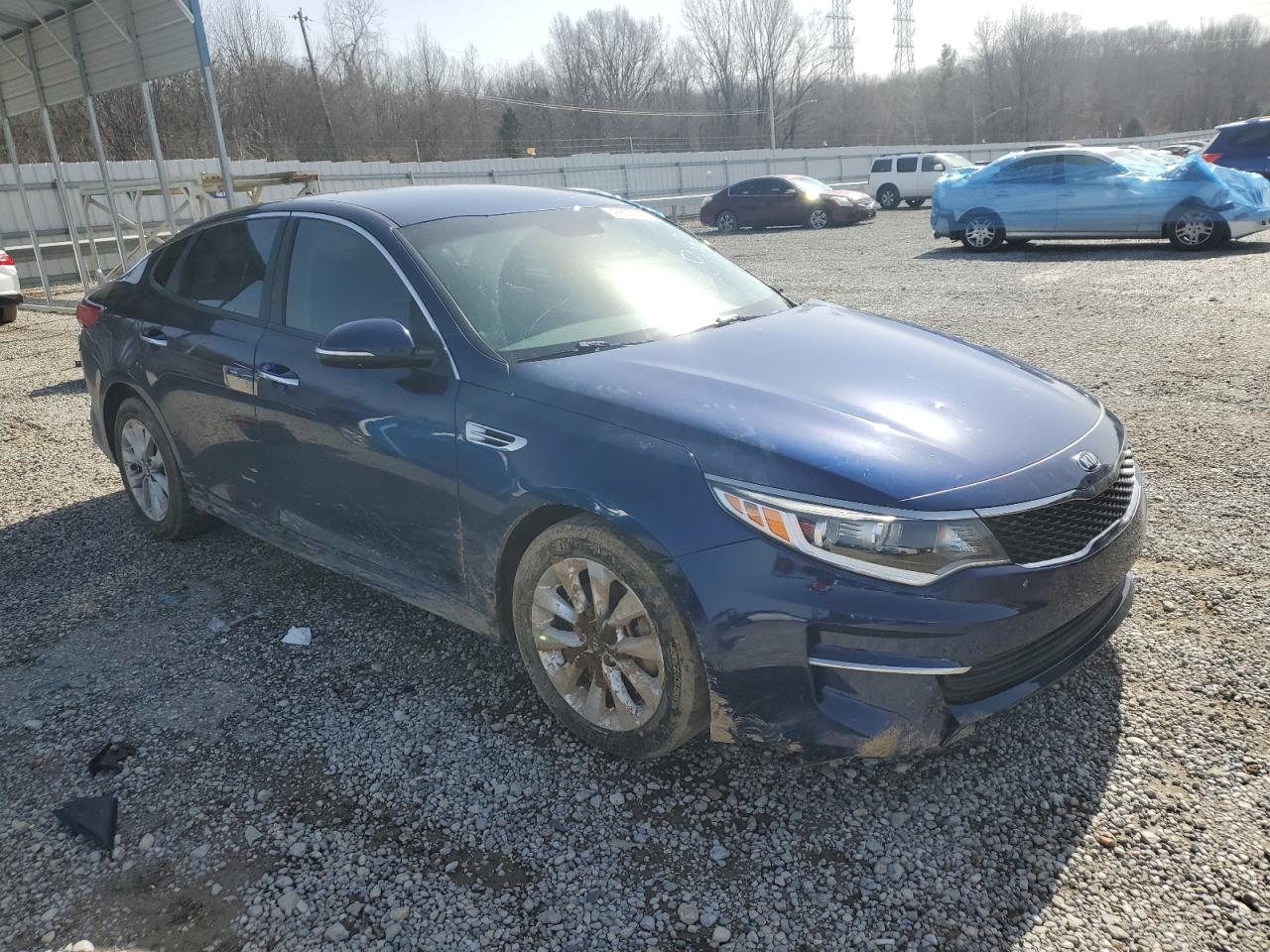 2017 KIA Optima VIN 5XXGT4L33HG130335 Copart auction photo, front end / side damage thumbnail 4