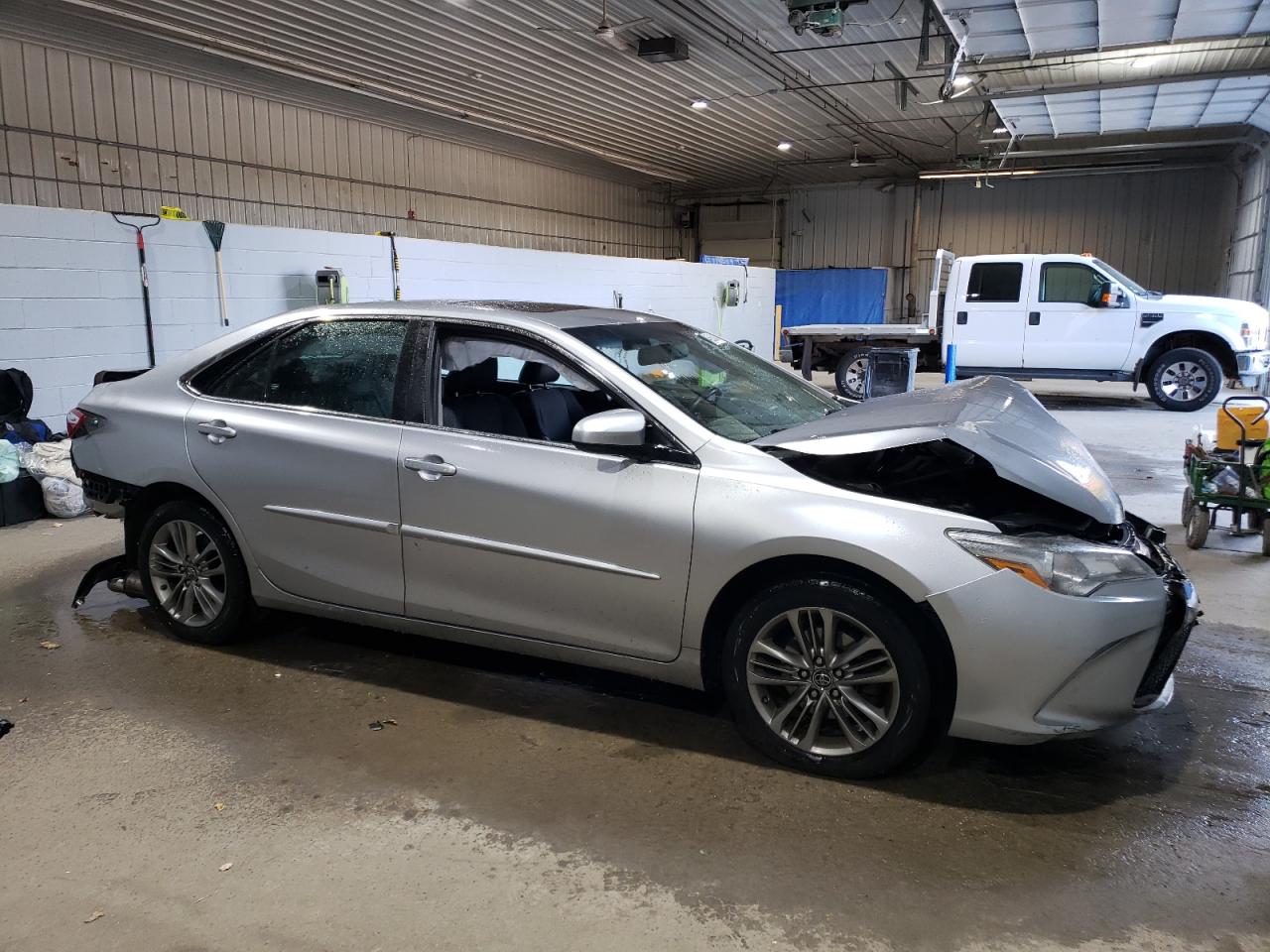 2015 Toyota Camry VIN 4T1BF1FK3FU997353 Copart auction photo, front end / rear end damage thumbnail 4