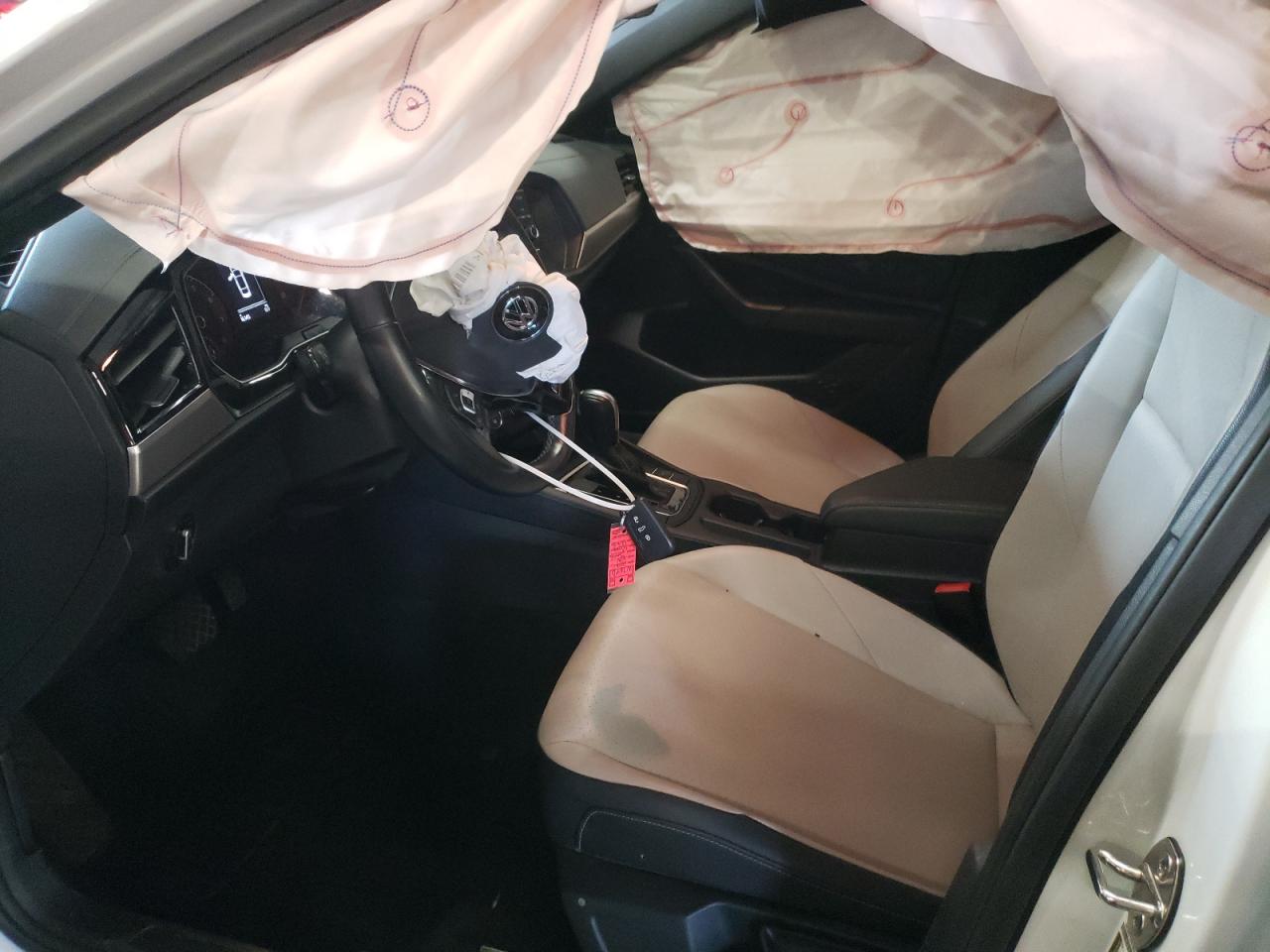 2021 Volkswagen Jetta VIN 3VWC57BU9MM010663 Copart auction photo, front end / minor dent/scratches damage thumbnail 7