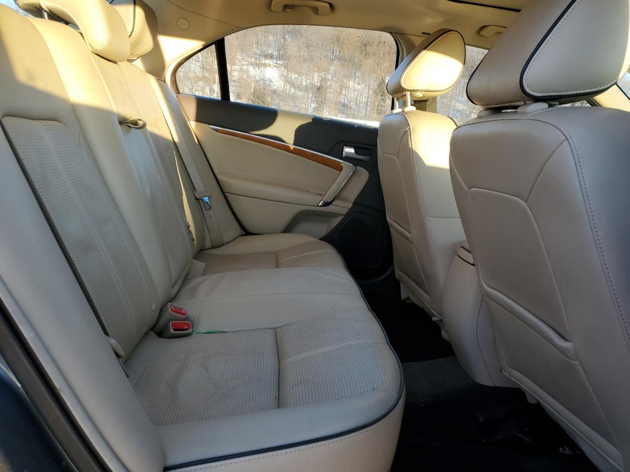 2011 Lincoln MKZ VIN 3LNHL2GC6BR762916 Copart auction photo, rear end damage thumbnail 10