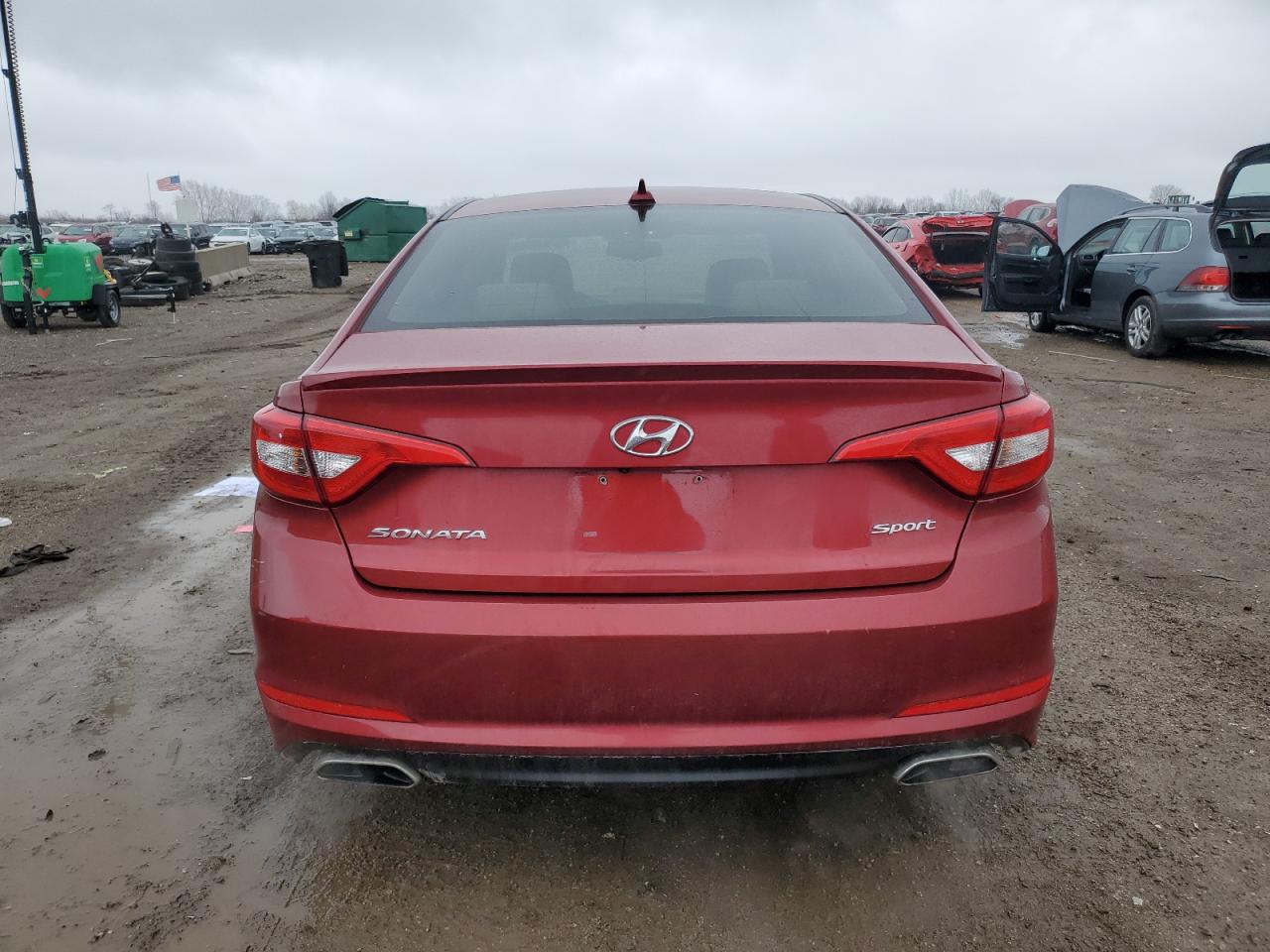 2015 Hyundai Sonata VIN 5NPE34AF0FH251779 Copart auction photo, front end / side damage thumbnail 6