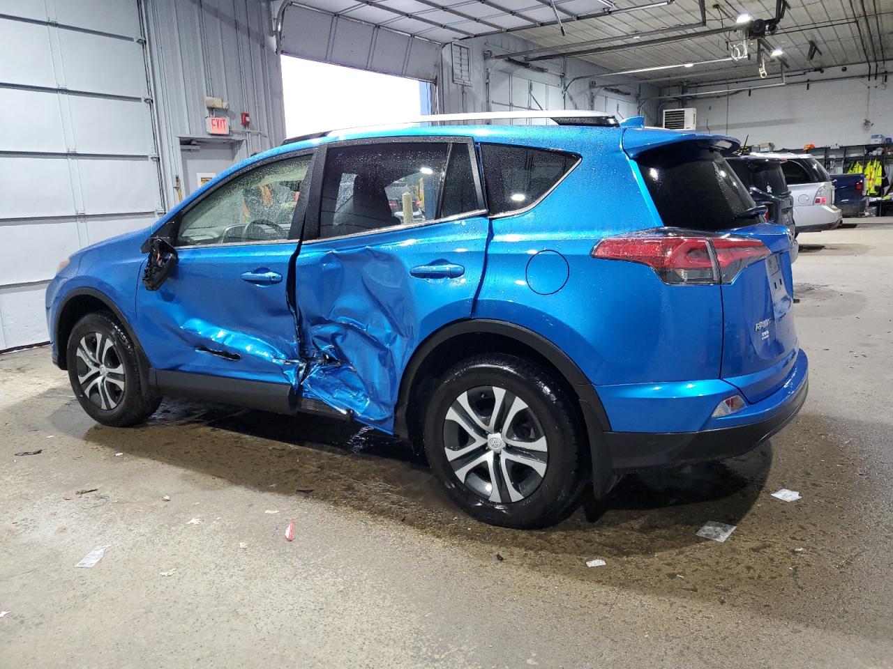 2018 Toyota RAV 4 VIN JTMBFREV1JJ255090 Copart auction photo, side / minor dent/scratches damage thumbnail 2