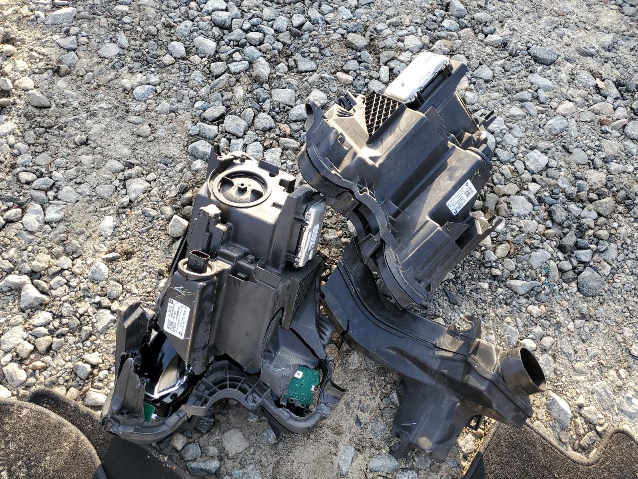 2020 GMC Terrain VIN 3GKALPEV4LL272426 Copart auction photo, front end damage thumbnail 12