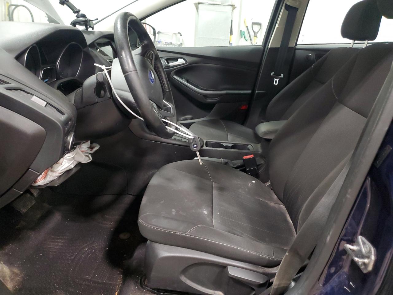 2017 Ford Focus VIN 1FADP3H20HL317992 Copart auction photo, front end / minor dent/scratches damage thumbnail 7