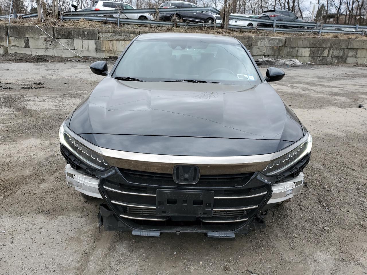 2022 Honda Accord VIN 1HGCV1F37NA076744 Copart auction photo, front end / rear end damage thumbnail 5