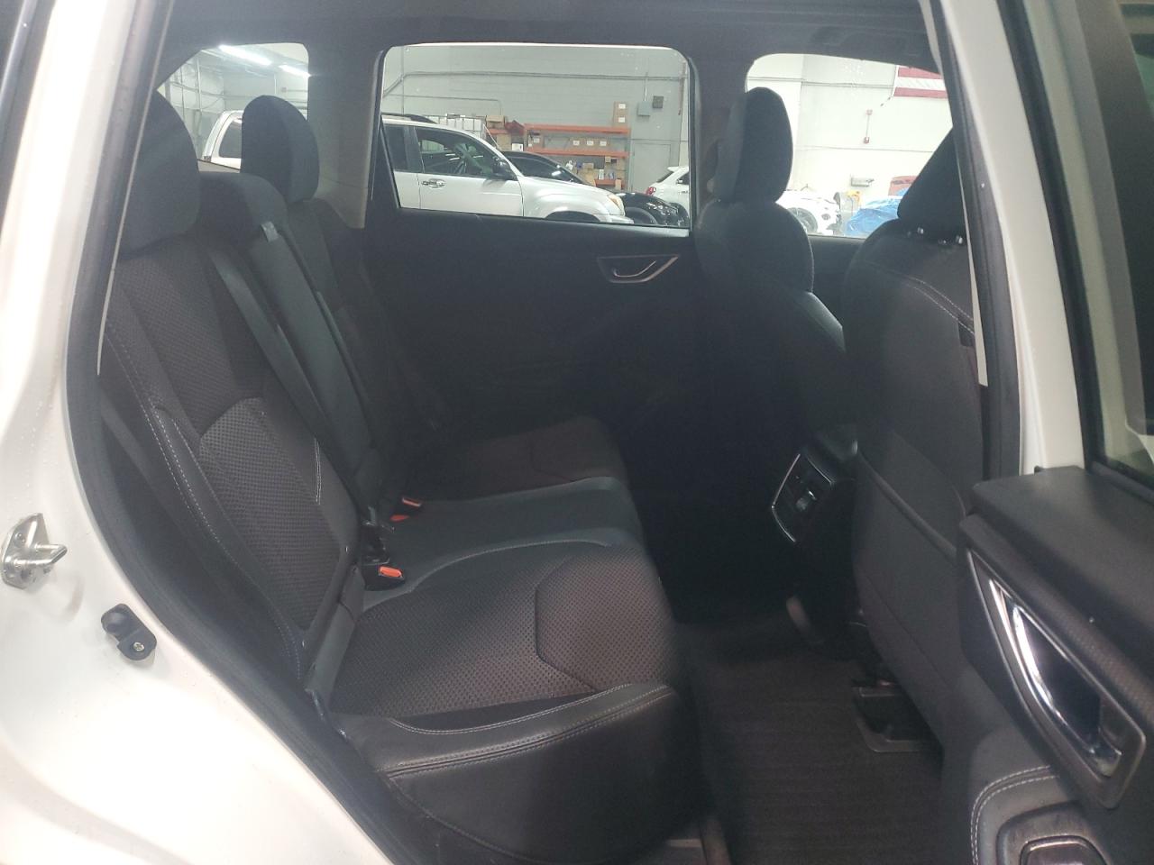 2019 Subaru Forester VIN JF2SKAEC6KH427913 Copart auction photo, rear end / hail damage thumbnail 11
