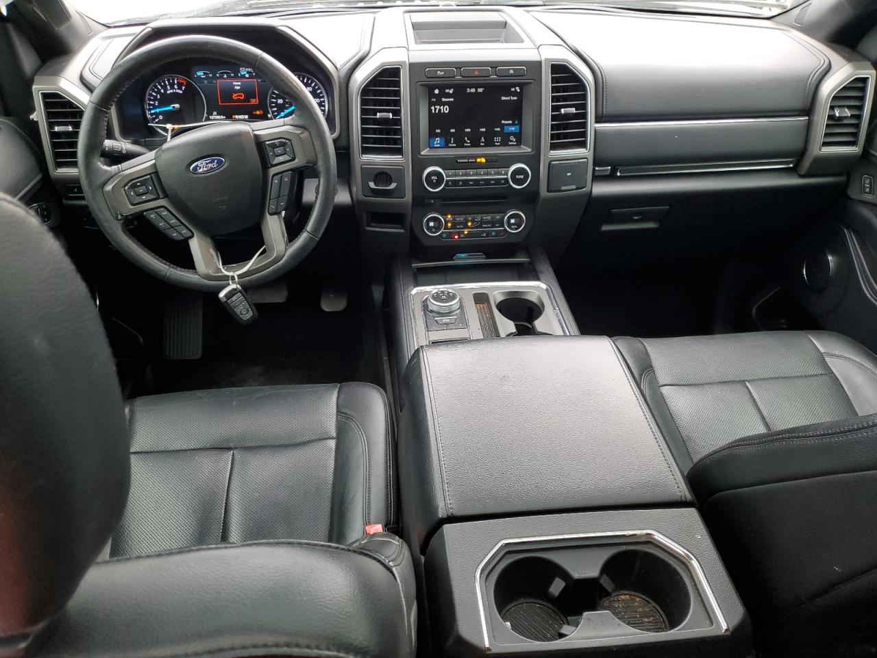 2018 Ford Expedition VIN 1FMJU1HT2JEA25849 Copart auction photo, front end / side damage thumbnail 8