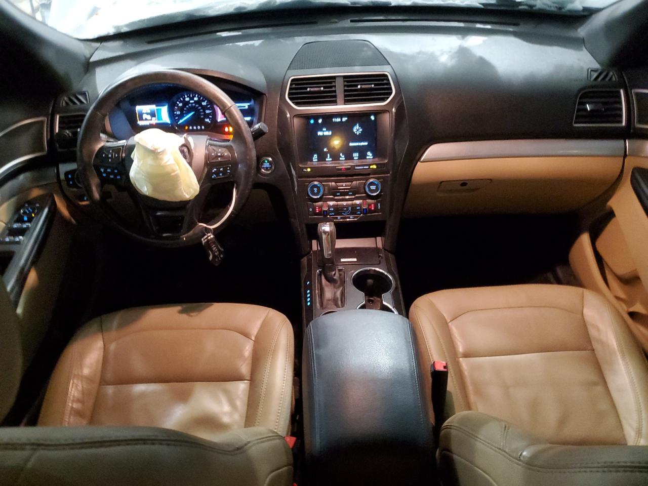 2017 Ford Explorer VIN 1FM5K7DH3HGA70146 Copart auction photo, front end / minor dent/scratches damage thumbnail 8