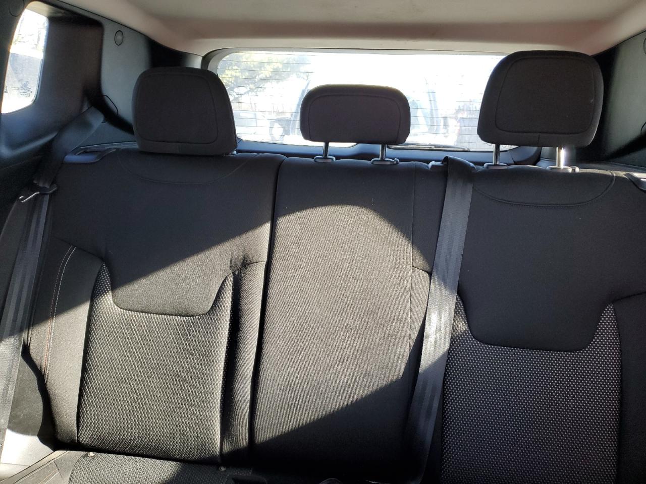 2016 Jeep Renegade VIN ZACCJABT3GPC70741 Copart auction photo, side / front end damage thumbnail 10