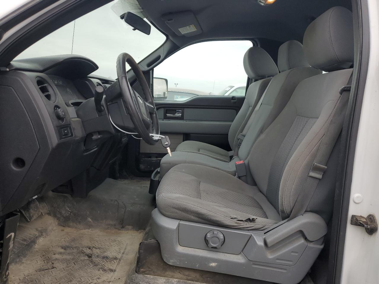2013 Ford F-150 VIN 1FTMF1EM6DFC81676 Copart auction photo, rear end / minor dent/scratches damage thumbnail 7