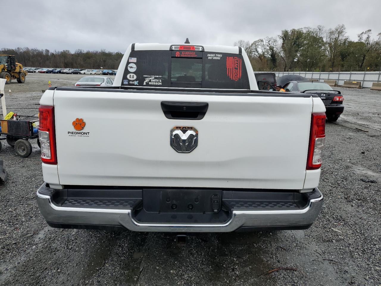 2019 RAM 1500 VIN 1C6RREGT7KN562680 Copart auction photo, water/flood damage thumbnail 6