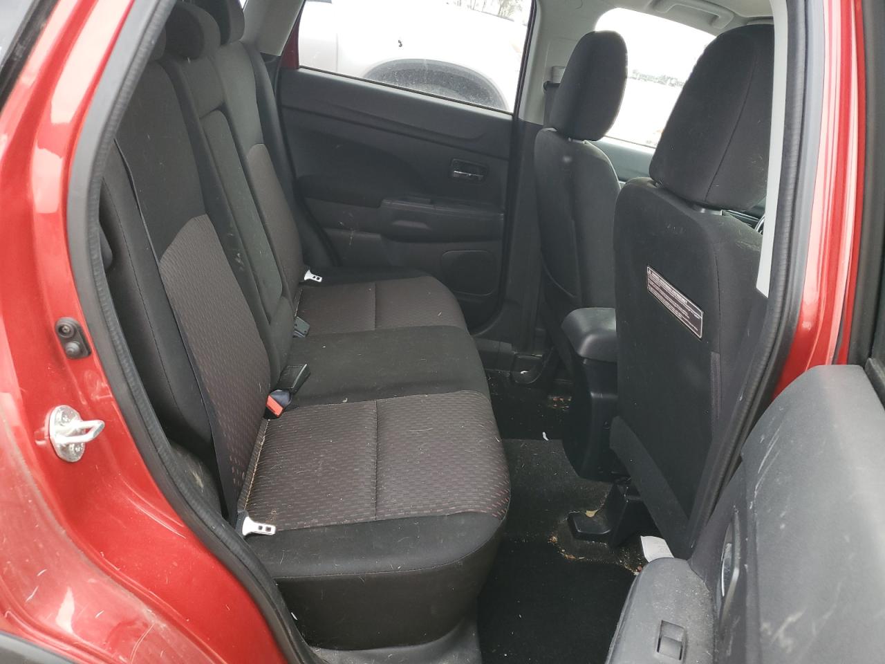 2017 Mitsubishi Outlander VIN JA4AP3AW4HZ048672 Copart auction photo, normal wear / mechanical damage thumbnail 10