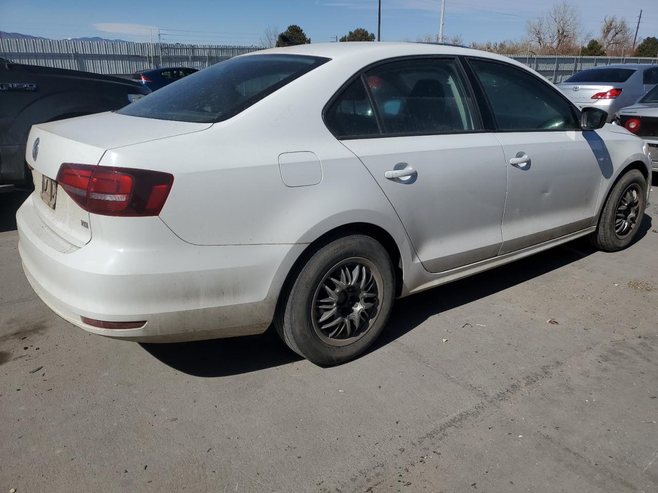 2016 Volkswagen Jetta VIN 3VW167AJ8GM395911 Copart auction photo, front end damage thumbnail 3