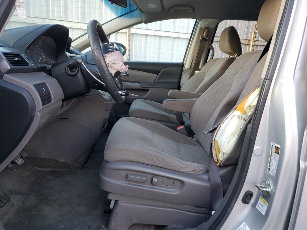 2015 Honda Odyssey VIN 5FNRL5H27FB059445 Copart auction photo, all over damage thumbnail 7