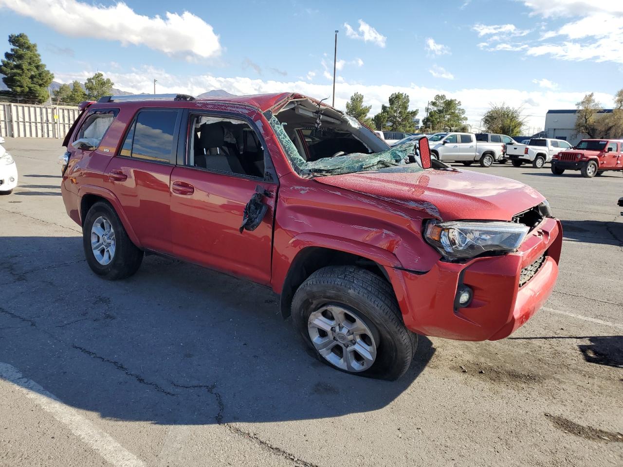 2021 Toyota 4Runner VIN JTEMU5JR6M5882196 Copart auction photo, rollover damage thumbnail 4