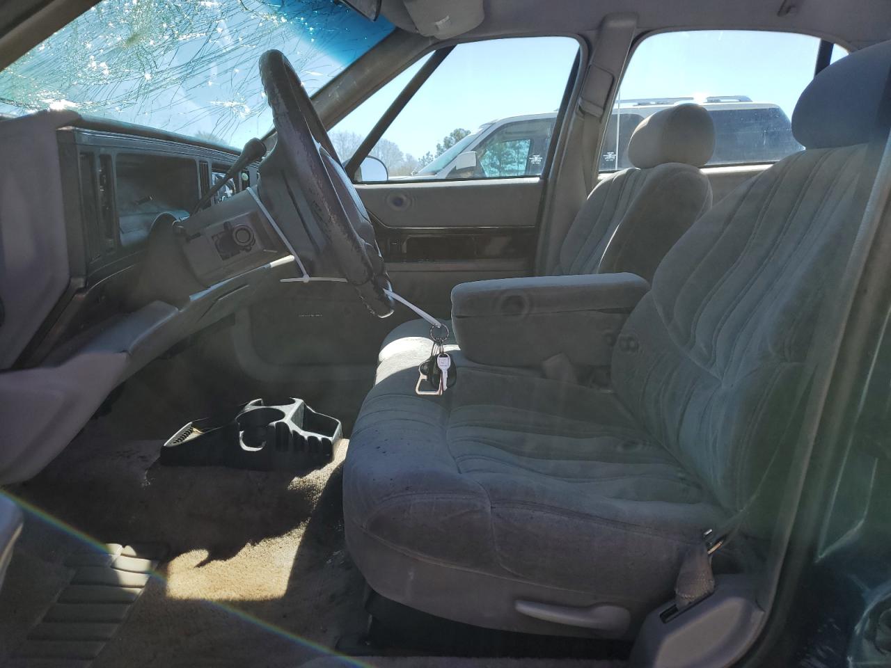1998 Buick LeSabre VIN 1G4HP52K3WH452380 Copart auction photo, top/roof / front end damage thumbnail 7