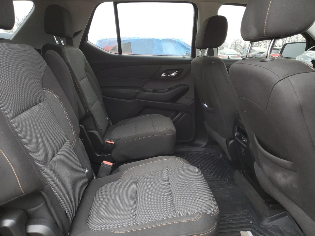 2019 Chevrolet Traverse VIN 1GNERGKW4KJ125125 Copart auction photo, front end / minor dent/scratches damage thumbnail 11