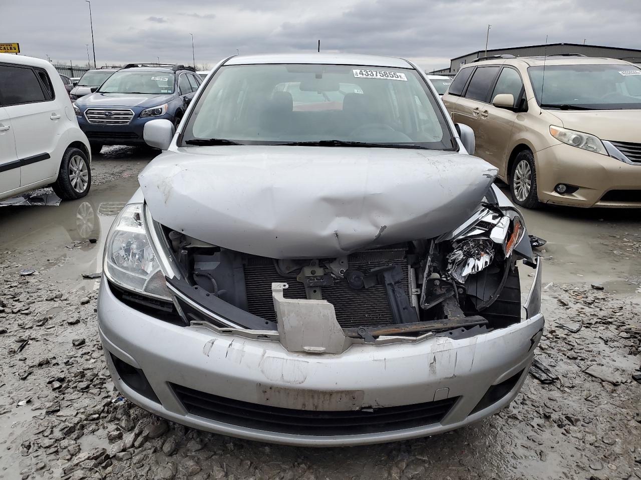 2011 Nissan Versa VIN 3N1BC1CP6BL464580 Copart auction photo, front end damage thumbnail 5