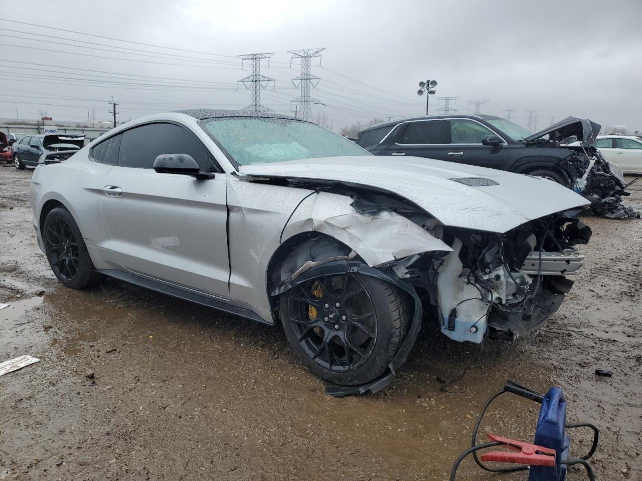2019 Ford Mustang VIN 1FA6P8TH0K5180842 Copart auction photo, front end / side damage thumbnail 4