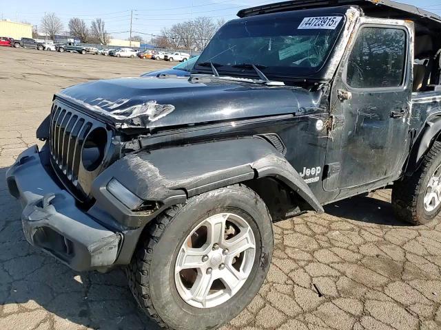2019 Jeep Wrangler VIN 1C4GJXAG9KW609099 Copart auction photo, rollover / undercarriage damage thumbnail 12