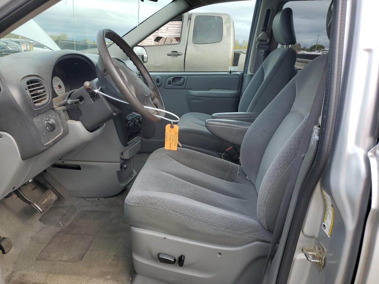 2005 Dodge Caravan VIN 1D8GP25R55B322272 Copart auction photo, front end / side damage thumbnail 7